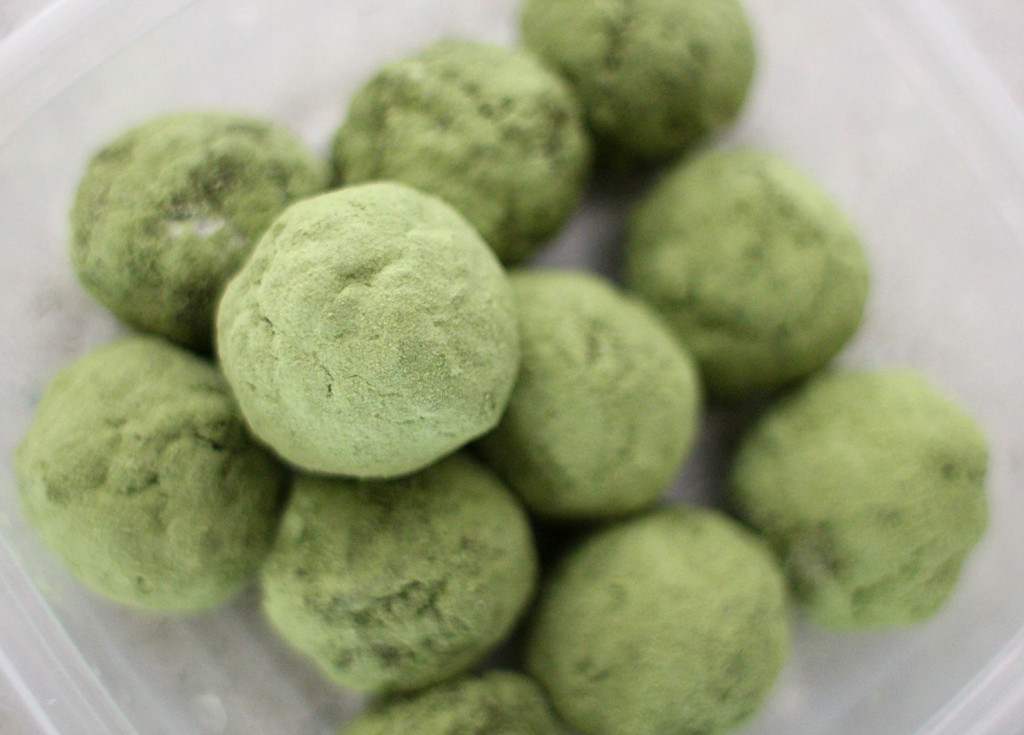 Raw Green Tea Balls